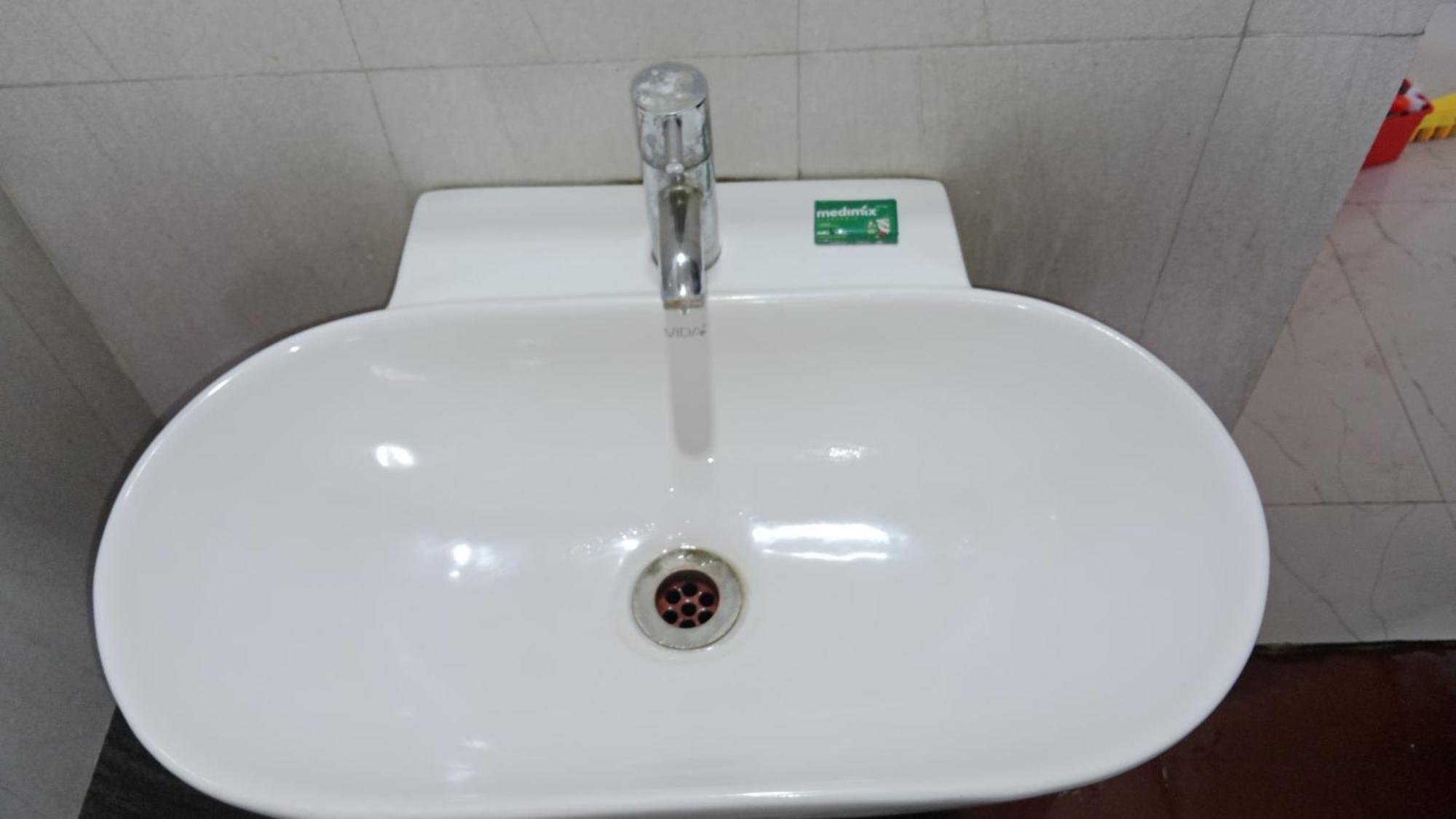 Hotel Swamiraj Indāpur Esterno foto